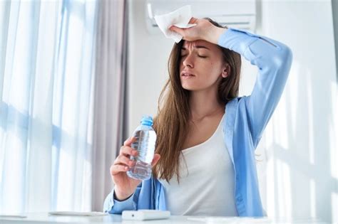 7 Signs Of Severe Dehydration And How To Treat It Health Reactive