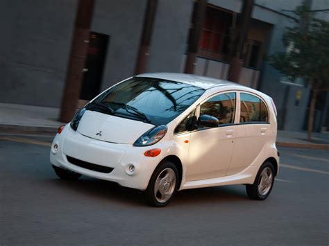 Mitsubishi Kills the i-MiEV, Its First Mass-Produced EV - autoevolution