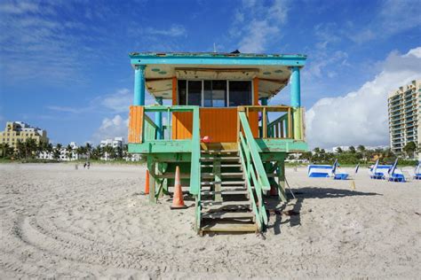 A Tour Of Miami Beach S Colourful Lifeguard Towers Guide