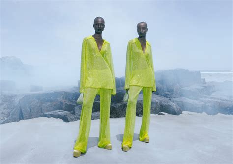 H&M’s latest collection champions sustainable embellishments - TheIndustry.fashion