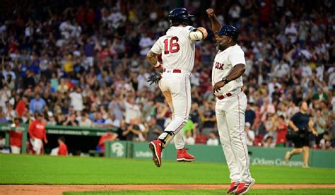 Luis Urías debutó con los Boston Red Sox pero en su estreno se llevó