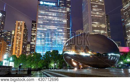 Chicago Cloud Gate By Image & Photo (Free Trial) | Bigstock