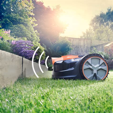 Do Robot Lawn Mowers Work? - LawnMaster