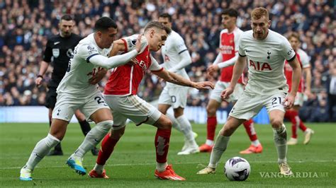 El Arsenal Arrolla Al Tottenham Con Un 3 0 Sigue En La Pelea Por El Liderato De La Premier League