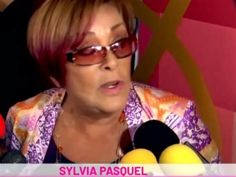 No hay chile que les embone Sylvia Pasquel responde a críticas por