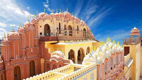 Top Things about Hawa Mahal, Jaipur - Go Rajasthan Travel