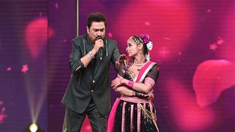 Kumar Sanu Recreates Iconic Kuch Kuch Hota Hai Moment With India S