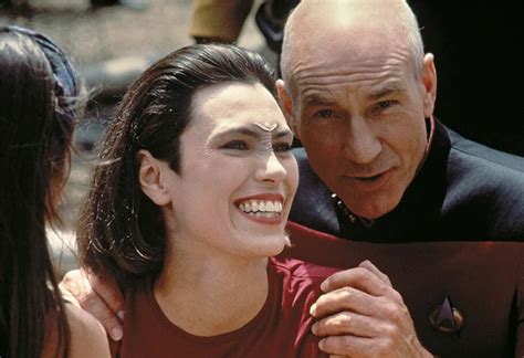 Who Is Michelle Forbes Star Trek Picard The Return Of Ro Laren