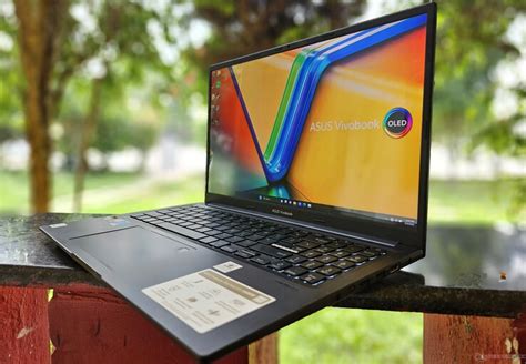 Asus Vivobook 15x Oled M3504 Laptop Review Capable Daily Driver With Amd Ryzen Barcelo R And