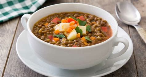 Receita De Sopa De Lentilha Light Mundoboaforma