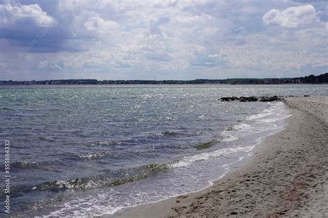 Stockfoto Blick Vom Strand In Sierksdorf Auf Scharbeutz Und Haffkrug