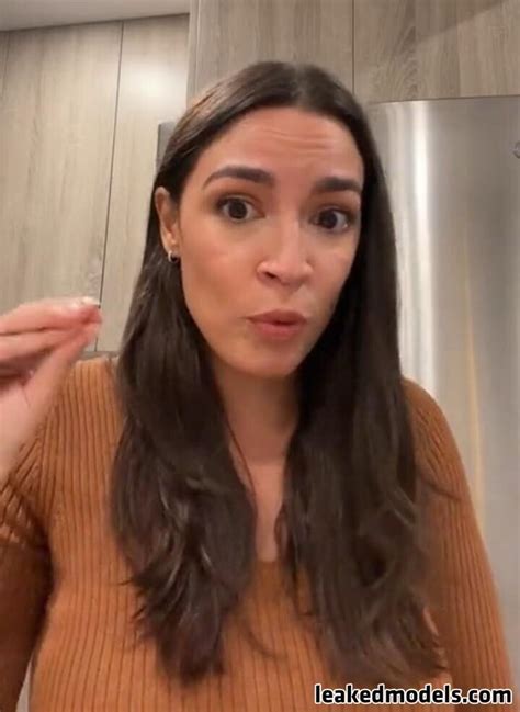 AOC Alexandria Ocasio Cortez Nude Leaks OnlyFans Photo 26 Leaked