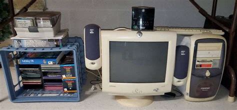 Compacq Model Mv Monitor And Compaq Presario Computer With Jbl