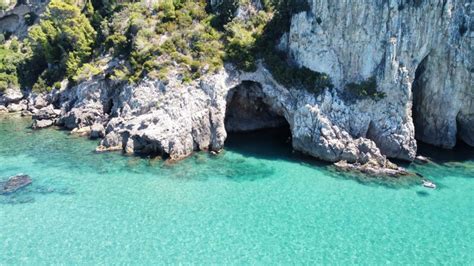 Sperlonga: Private Cruise To Discover The Seven Beaches