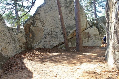 A Must-Do Hiking Trail at Robbers Cave State Park in Wilburton ...