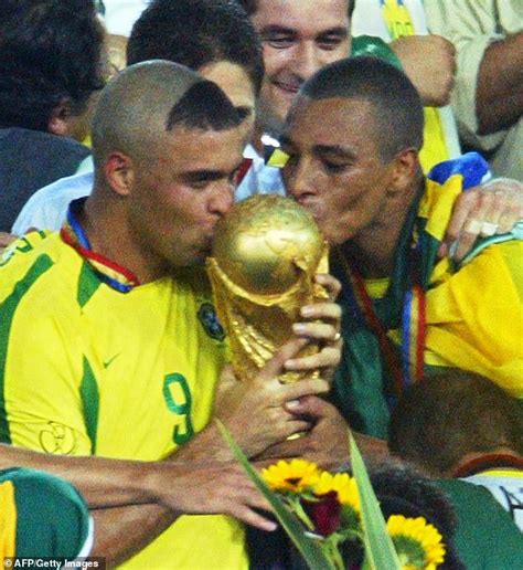 Ronaldo apologises for THAT awful haircut before his 2002 World Cup ...