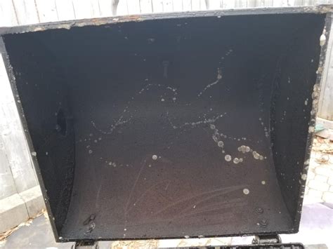 how to clean mold off grill