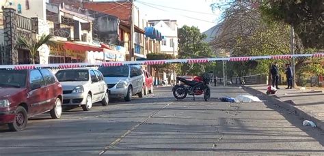 El Motociclista Que Murió En La Calle Obispo Romero Habría Intentado