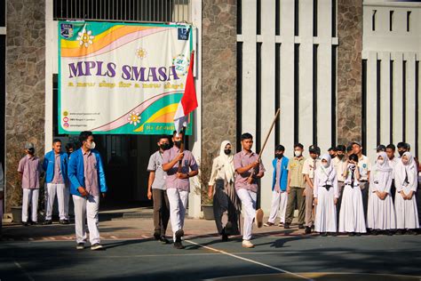 Kegiatan Masa Pengenalan Lingkungan Sekolah MPLS SMA Negeri 1 Jember