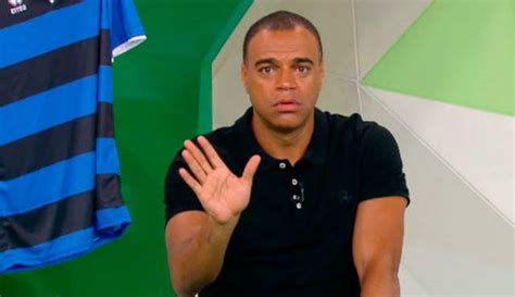 Denilson Celebra 10 Anos Na Band