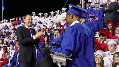 Buchanan High School graduation 2023: Paralyzed Clovis, CA student ...