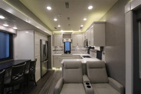 Custom Rv Manufacturers To Design Your Own Rv Rvblogger