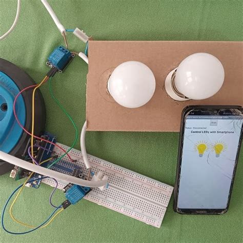 Allumer Deux Lampes Command Es Par Micro Bit Via Bluetooth