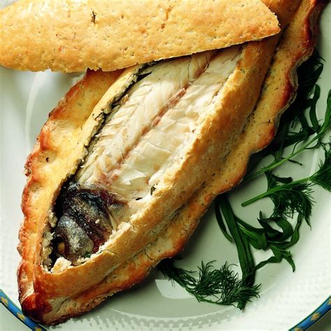 Ricetta Branzino In Crosta Di Sale La Cucina Italiana