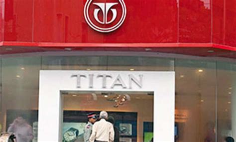 Titan unveils facility for jewellery artisans | India News – India TV