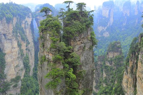 张家界旅游景点介绍—国家森林公园杨家界