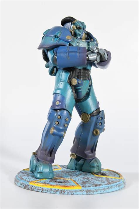 Fallout 4 X 01 Power Armor Nuka Cola Quantum Variant Limited Edition Statue