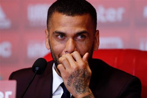 Habla El Abogado De Dani Alves Tras Ser Procesado Por Agresión Sexual