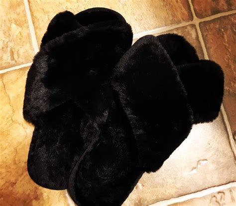 New Fuzzy Slippers - Rita Reviews