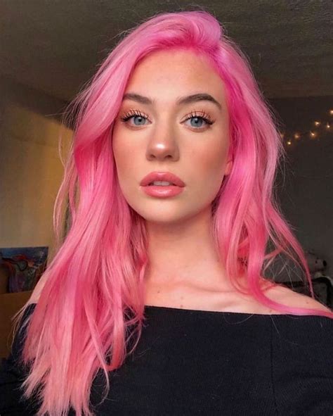 Rosa metálico la nueva tendencia para teñir tu cabello Hair color