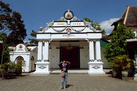 Membuktikan Keindahan Budaya Jawa di Keraton Ngayogyakarta Hadiningrat ...