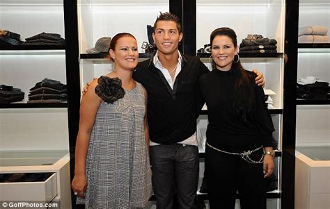 Cristiano Ronaldos Sister Katia Aveiro Releases Single Daily Mail Online