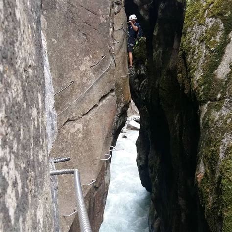 Via Ferrata Des Gorges Dailefroide à Pelvoux Hautes Alpes