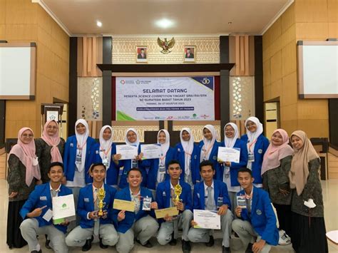 Siswa Smk Smak Padang Sabet Kejuaraan Science Competition 2023 Tingkat