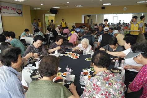 성수종합사회복지관 2018 성수마을 건강한 여름나기 ‘삼계탕 Day 행사 서울로컬뉴스