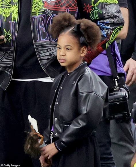 Super Bowl Beyonce S Prot G Blue Ivy And Rarely Seen Daughter