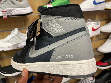 Quick Look At The Air Jordan High Element Gore Tex Particle Grey