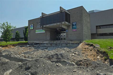 Council Approves Civic Complex Upgrades Amid Debate