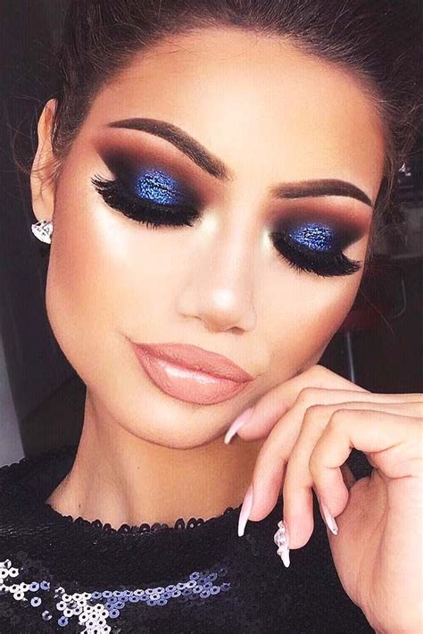 Paso A Paso Para Hacerte Un Smokey Eyes En Tonos Azules Mujer