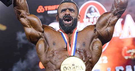 Reigning Olympia Champion Hadi Choopan Shares Huge Offseason Physique