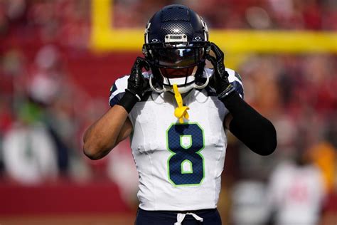 Seahawks Need Coby Bryant K Von Wallace To Step Up After Latest Db