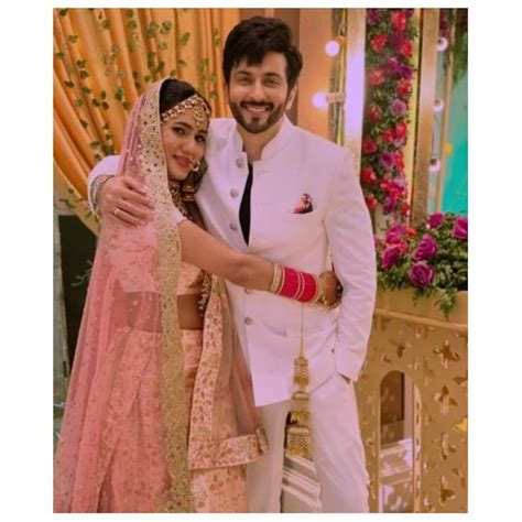 Kundali Bhagya Twinkle Vasisht Aka Kritika Poses Like A Bride In Her