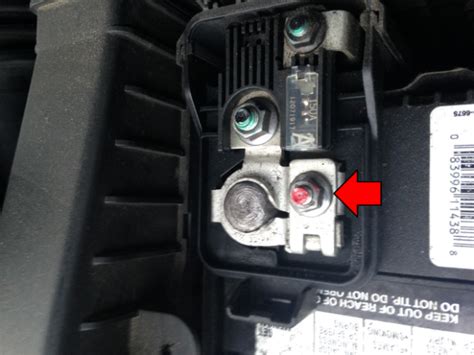 How To Replace The Car Battery On A Hyundai Elantra Car Ownership Autotrader