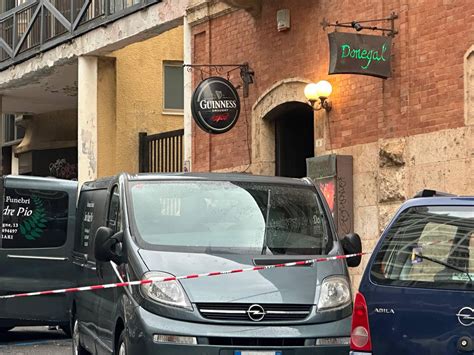 Cagliari Ex Carabiniere Di Anni Ucciso Dopo Una Lite Al Pub