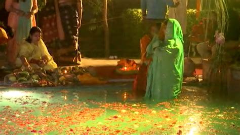 Chhat Puja Rituals Of Nahay Khay Latest News Photos And Videos On