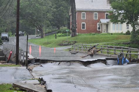 Flooding wreaks havoc in Weston - VTDigger